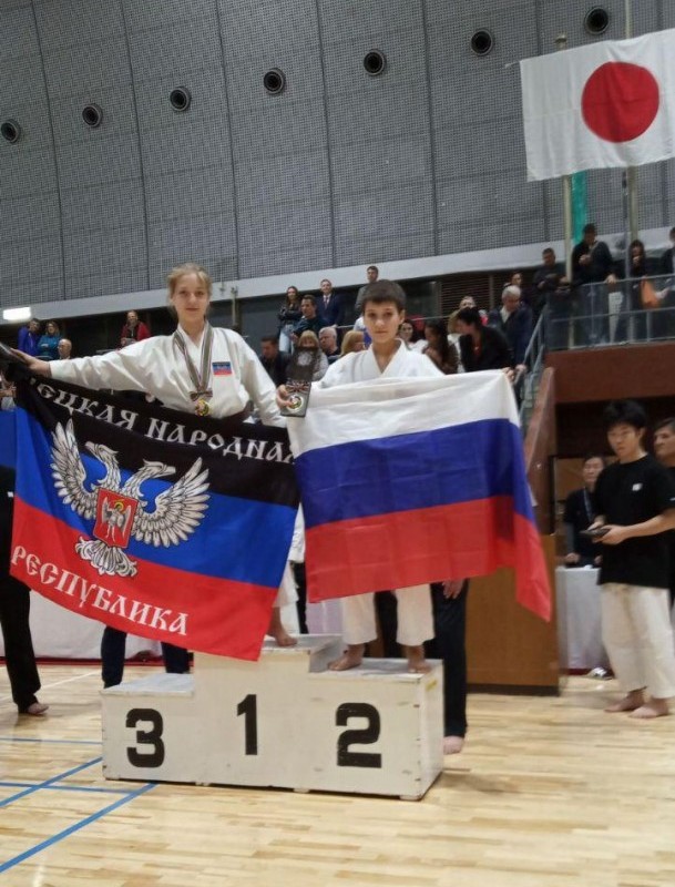 Сборная ДНР по каратэ завоевала 10 золотых медалей на Кубке мира в Японии
