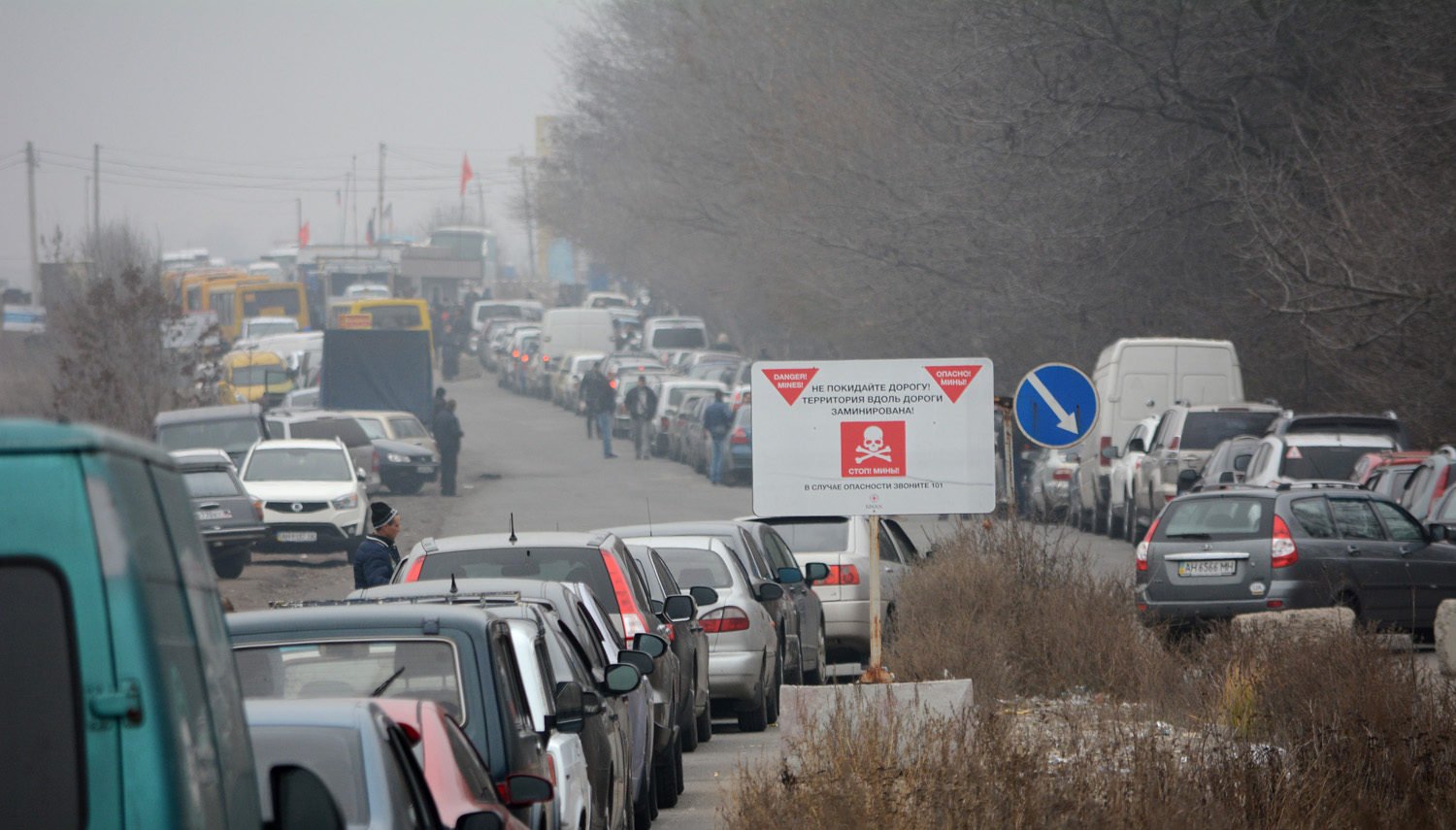При обнаружении коронавируса не пропустят через КПВВ людей с регистрацией в ДНР и ЛНР